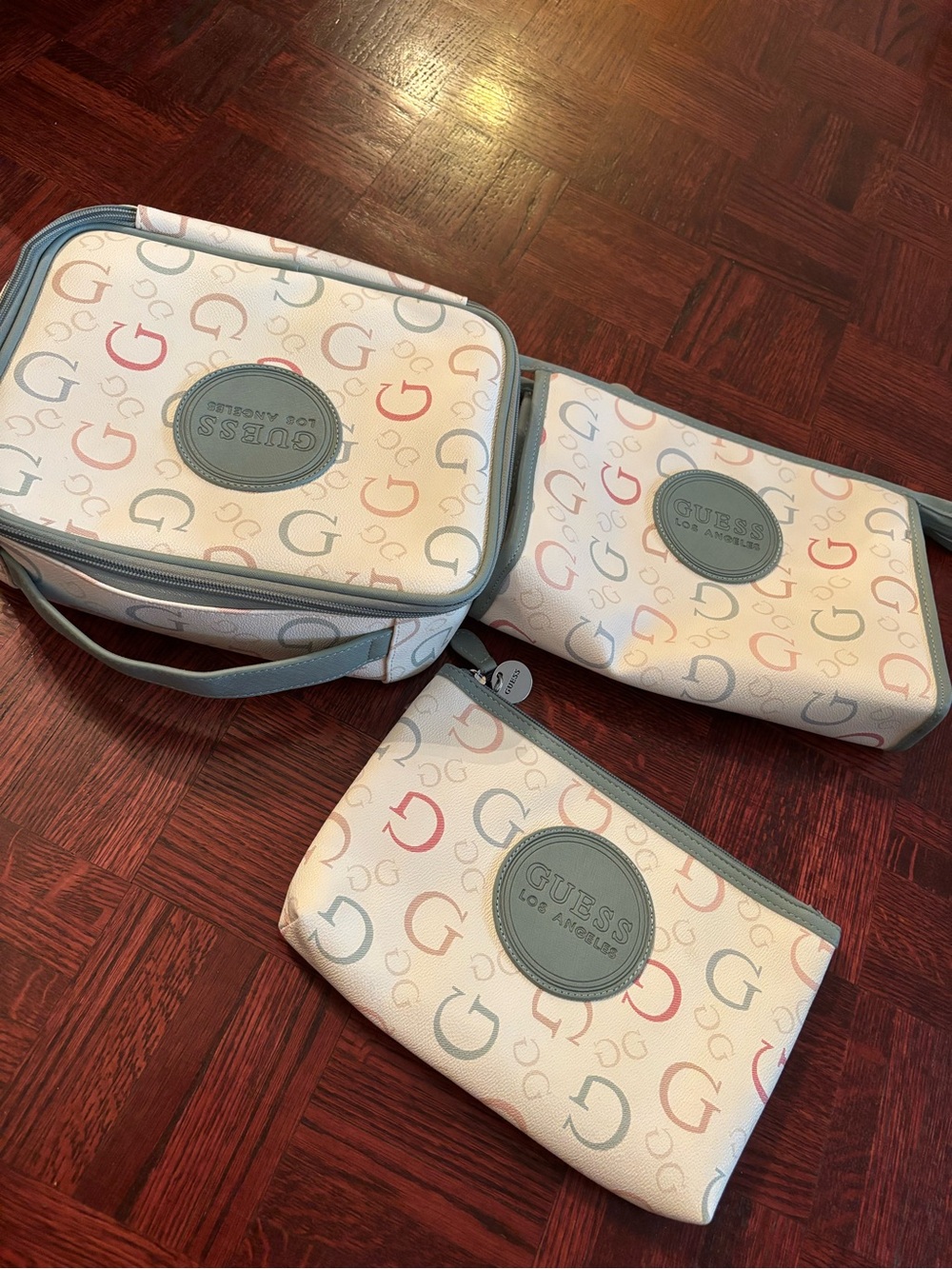 Guess Travel bags